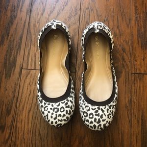 BCBGeneration flats